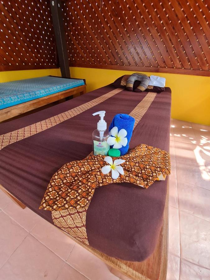 Bee Nat Garden Resort Bang Rak Beach  Exterior foto